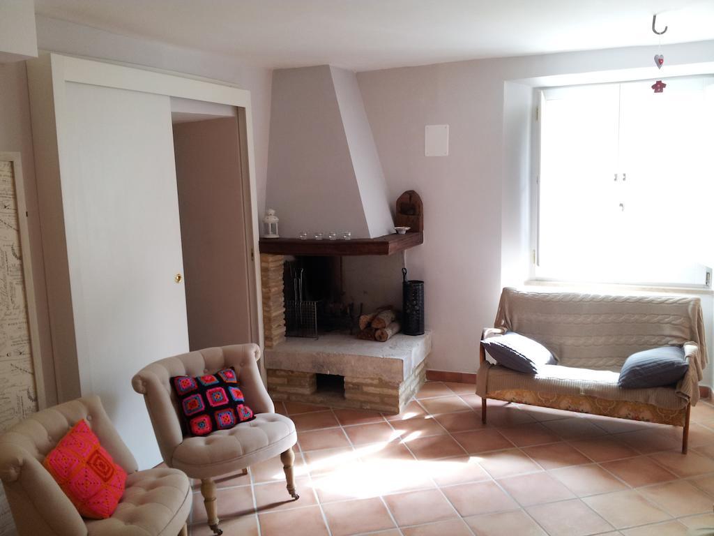 La Fantesca Apartment Pettorano sul Gizio Room photo